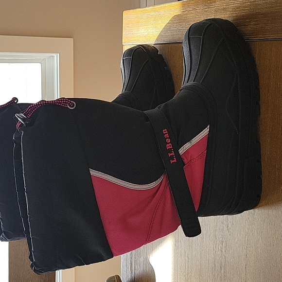 LL BEAN BOOTS - Picture 2 of 9